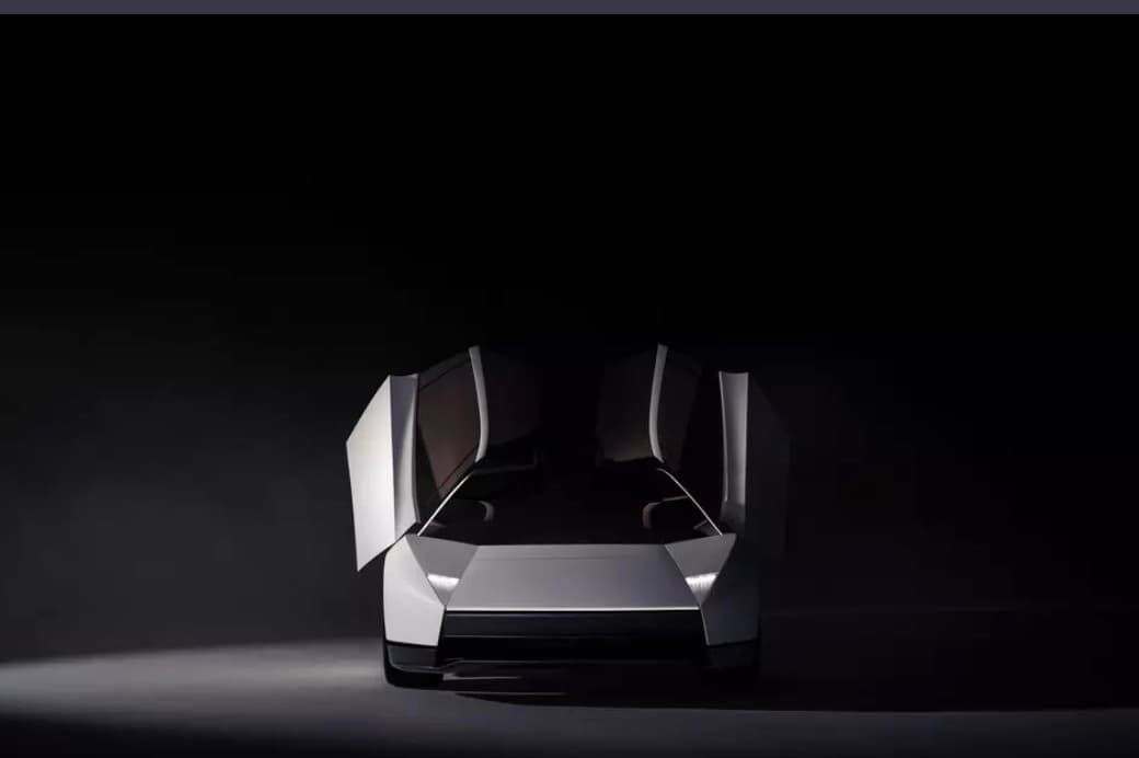 Tesla Roadster : la voiture électrique qui veut défier les lois de la gravité